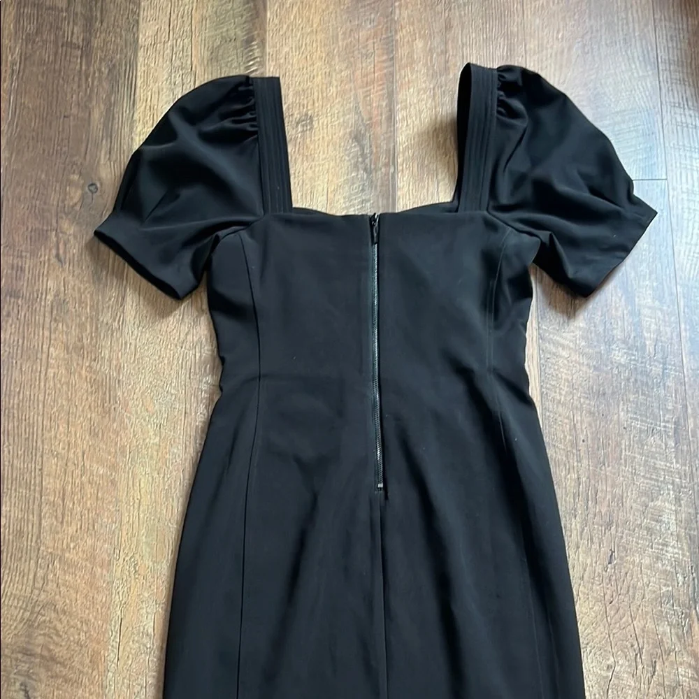 Elegant Black Dress - Picture 8 of 10